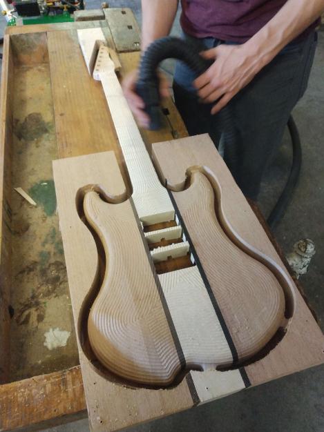 Guitare électrique